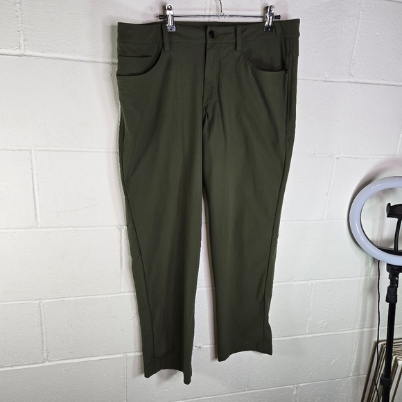 Lululemon olive green abc commission pants - Picture 6 of 6